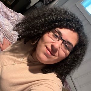 Meet your Posher, Jenice